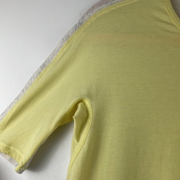 Lululemon Yellow Devotion Short Sleeve Tee Medium Clarity Heathered Polar Cream - Picture 3 of 10